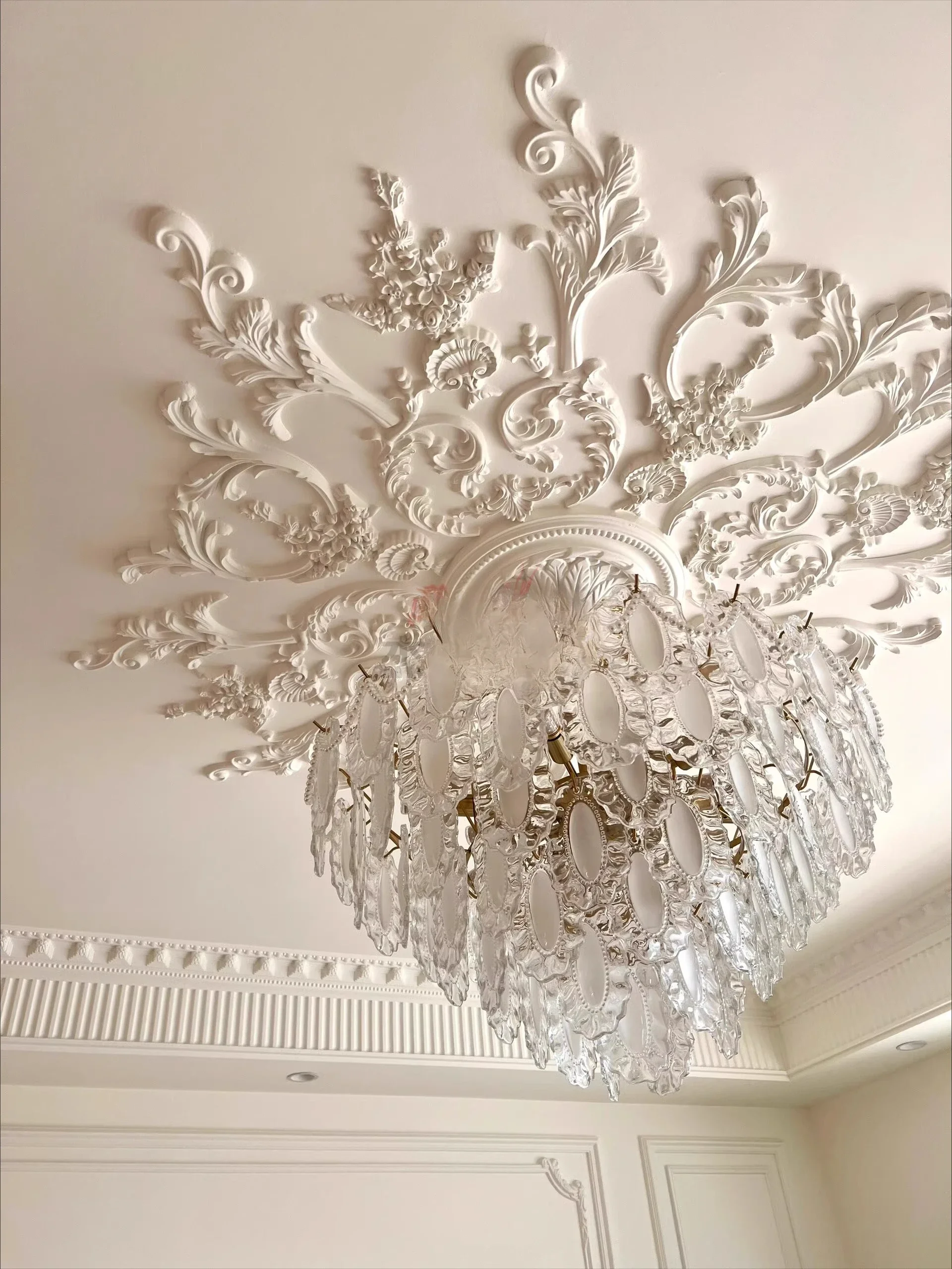 لوحة الجبس الباركيه حوض السباحة الأوروبي لوحة فرنسية زاوية زهرة السقف السقف النقش الزخرفي غير P