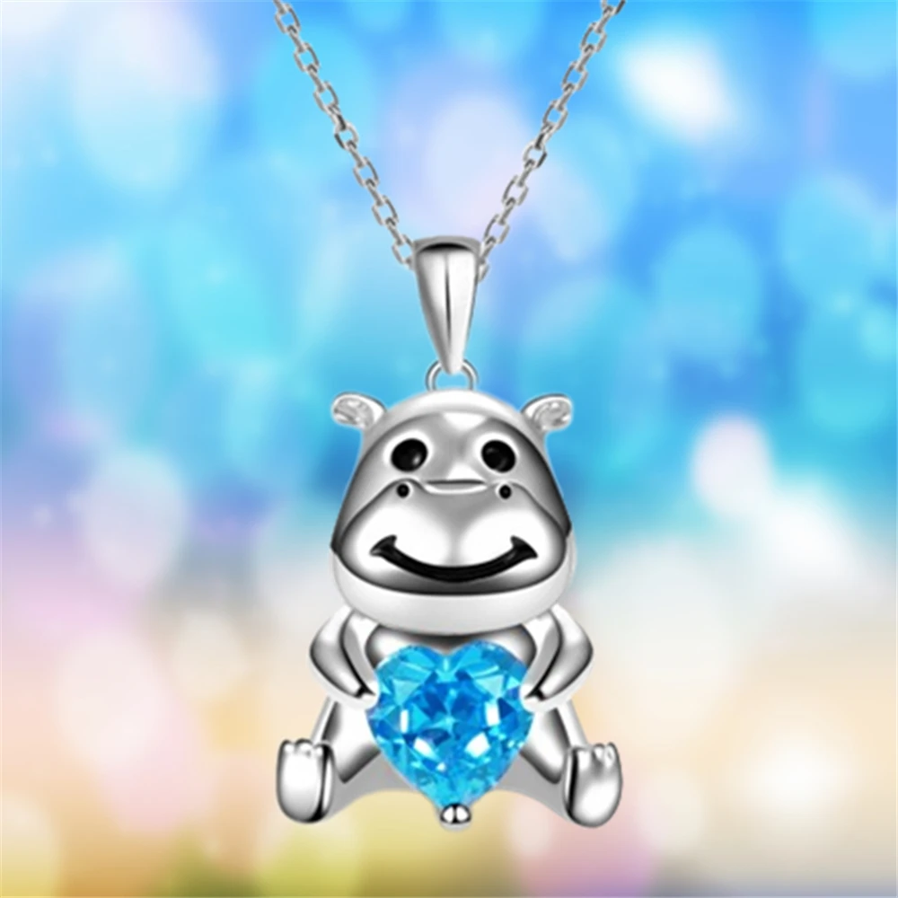 Creative Holding Heart Blue Crystal Hippo Pendant Necklace for Women Cute Animal Lady Party Jewelry Girls Cartoon Necklace Gifts