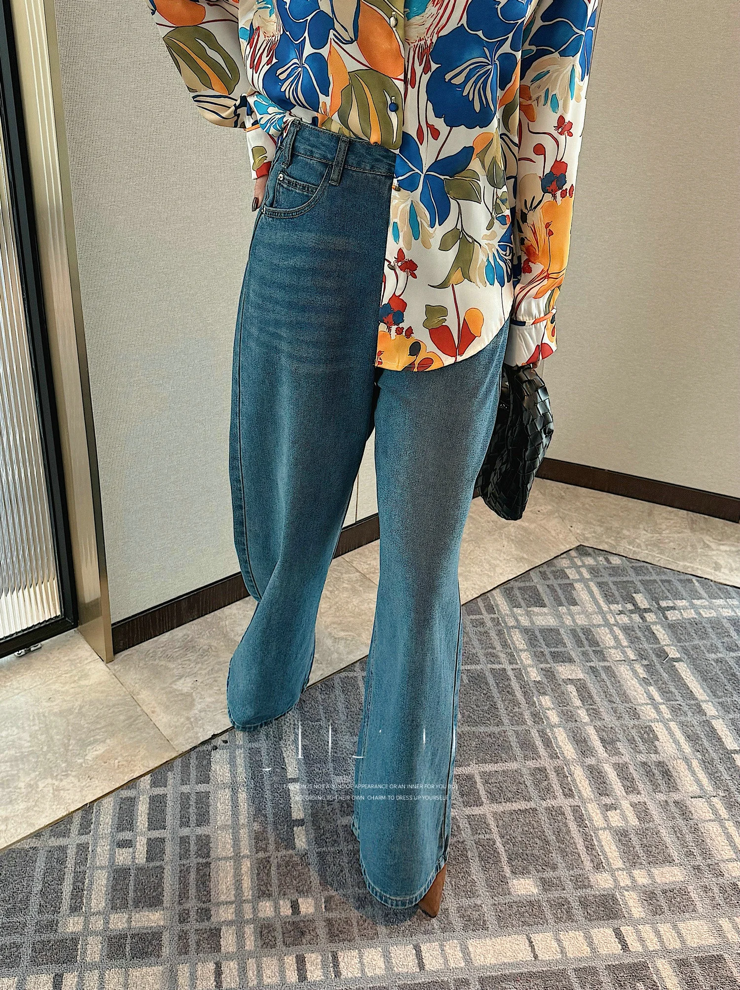 

JINGONI High Waist Straight Leg Vintage Jeans Women's Loose Fit Slimming Versatile Long Leg Casual Hong Kong Style Wide Leg P...