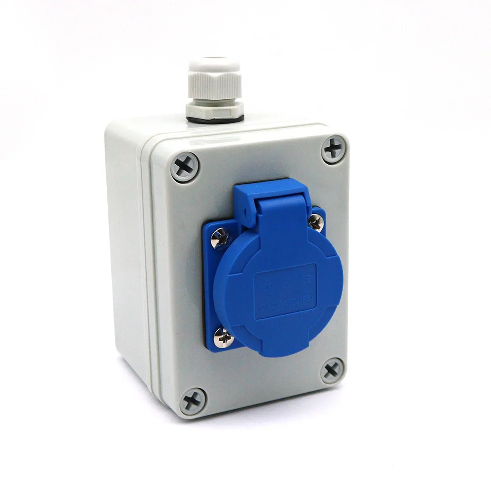 

Waterproof junction box IP54 waterproof and dustproof three hole 10A socket