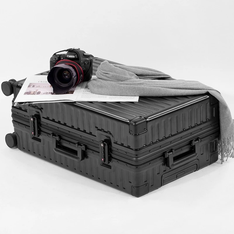 Multifunctional, aluminum frame suitcase 20 inch boarding, password, trolley case