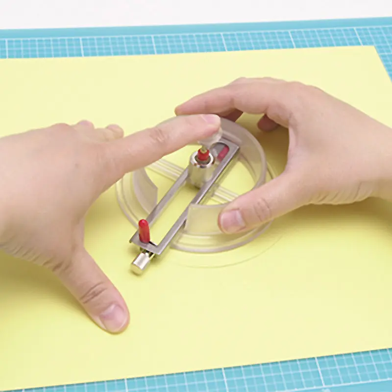 Heavy-Duty Adjustable Circle Cutter – Compass-Style Circular Tool for Acrylic, Plexiglass, Leather & Carpet, 3-16cm