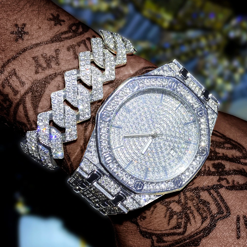 Men's Iced Watch Men's Gold Watch Hip Hop Fashion Cool Bling Gold Diamond Luxury Men's Watch Direct Delivery Relogio
