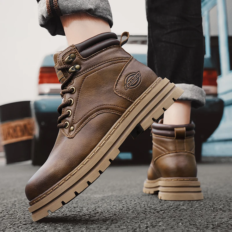 Novas botas de tornozelo unissex, botas de tornozelo de motocicleta da moda, botas de caminhada, botas retrô chelsea de quatro estações e botas confortáveis