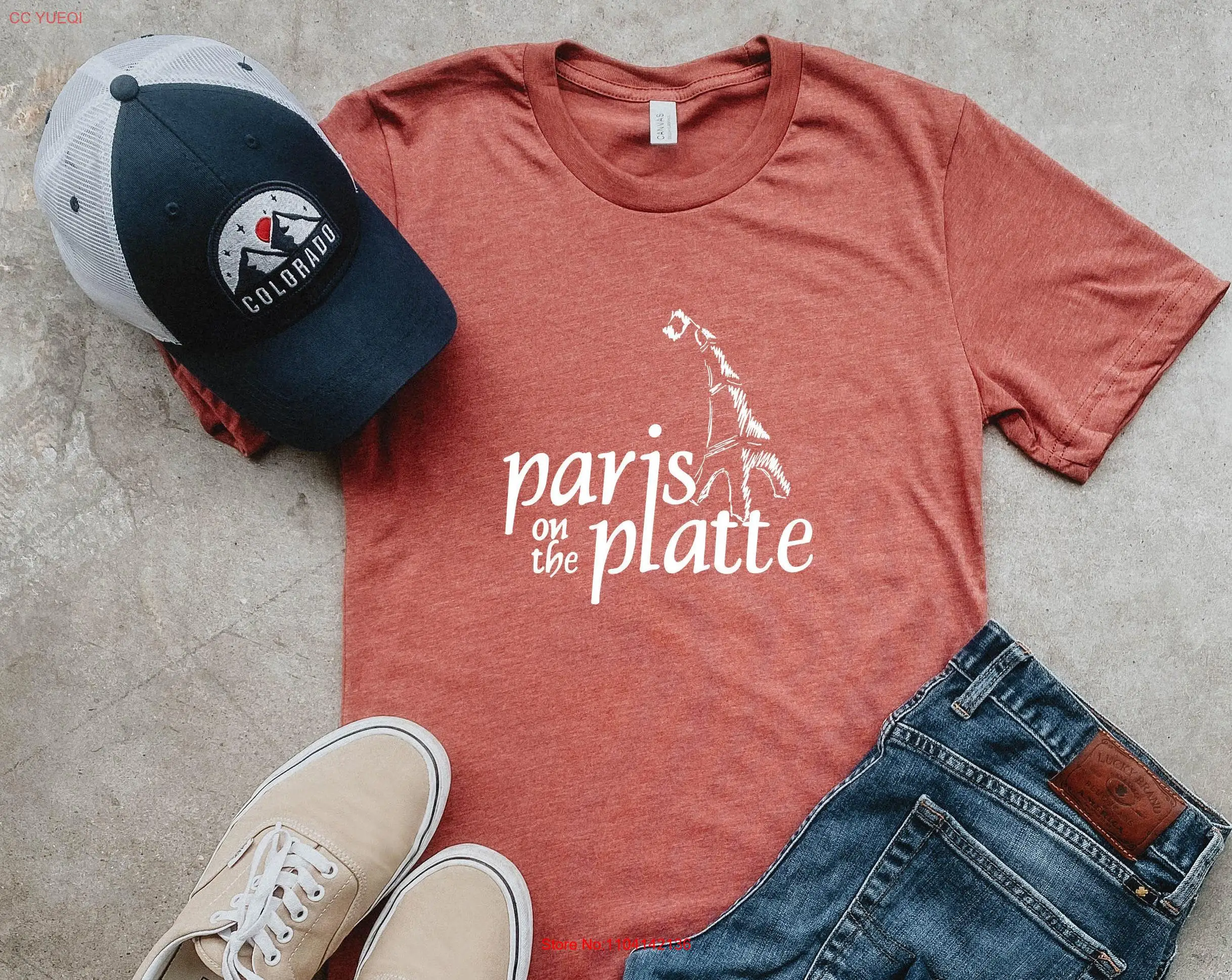 

Футболка Paris on the Platte Soft Denver Coffee Shop Простой минималистский уникальный винтажный ностальгический длинный или короткий рукав