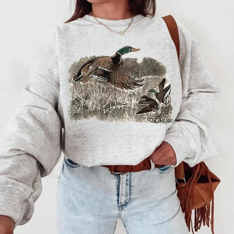 

Vintage round Neck Sweatshirt Women's Casual Comfortable Fit Spring Fashion Basic Color Knitwear Easy to Wear And Care for