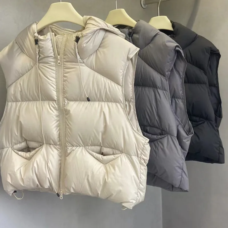 Autumn Winter Solid Stand Collar Down Vest Women 90 White Duck Down Zipper Pocket Vest Female Quilted Sleeveless Waistcoat Coat