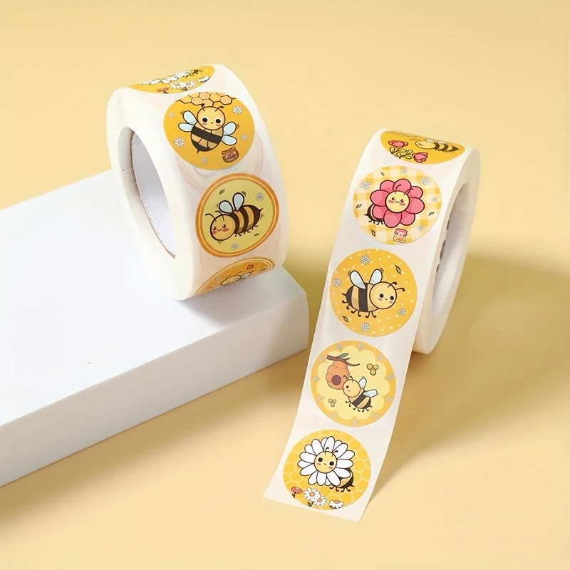 500pcs/roll, Bee Round Stickers,Yellow Bee Pattern, Bee Theme Party Cartoon Stickers,Decor,Happy Birthday Party Decoration - view 2