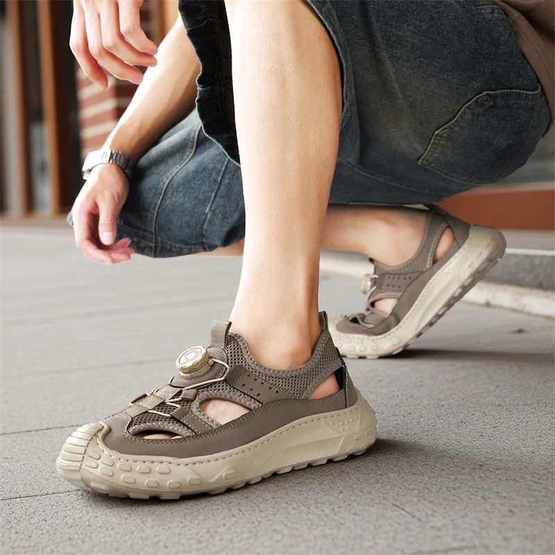 Summer Men'S Outdoor Casual Sandals Comfortable Thick Bottom Knob Button Beach Shoes Wear Resistant And Anti Slip Rubber Bottom