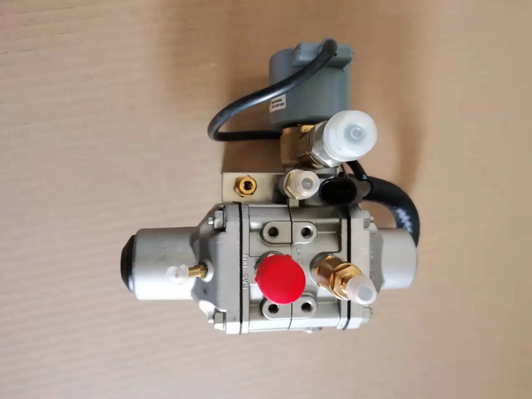 13050448   Válvula de redução do redutor de pressão reguladora NG2-8 CNG