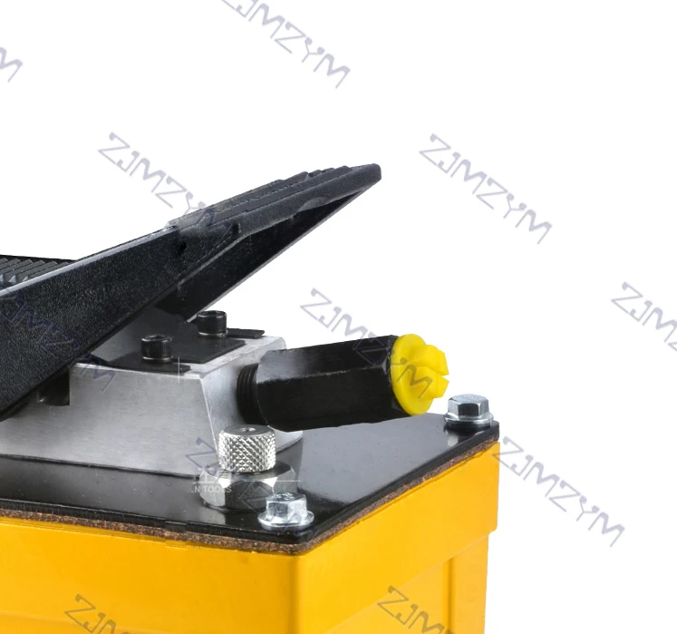 70Mpa Pneumatic Hydraulic Foot Pump 700bar/1000psi Auto Beam Corrector Parts Sheet Metal Repair Pneumatic Foot Pump 1700cm³