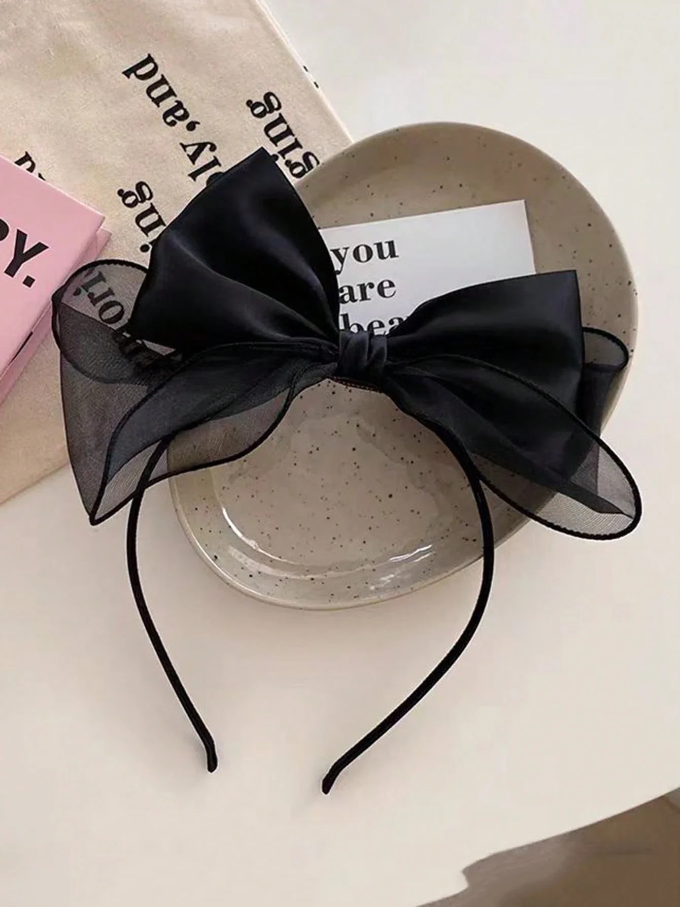 

Женская черная кружевная повязка на голову с 3D-бантом, 1 шт., новинка весенне-летнего сезона, для путешествий, ухода за волосами, макияжа, к школе, на свидание