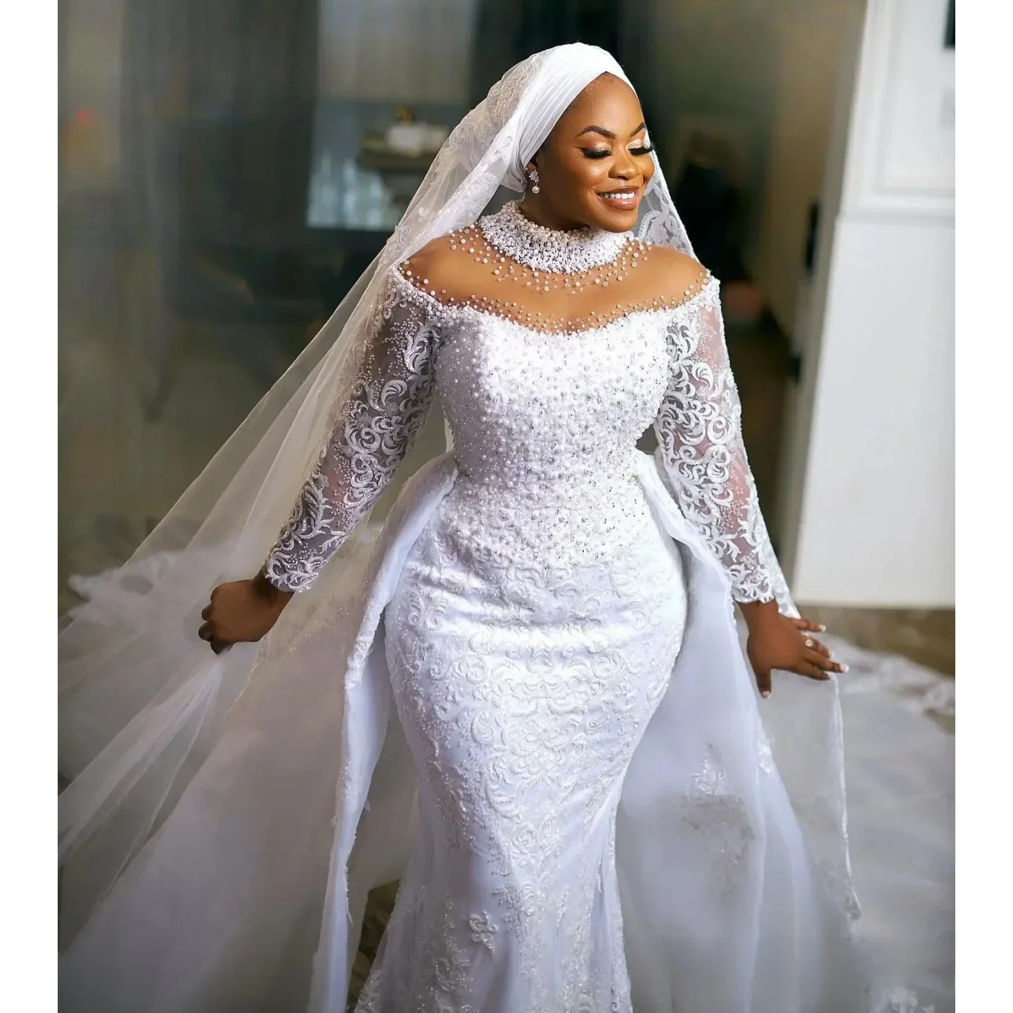 

Luxury Plus Size Arab African Wedding Dress Detachable Train Mermaid Bridal Dress Pearl Lace High Neck Tank Top Customized