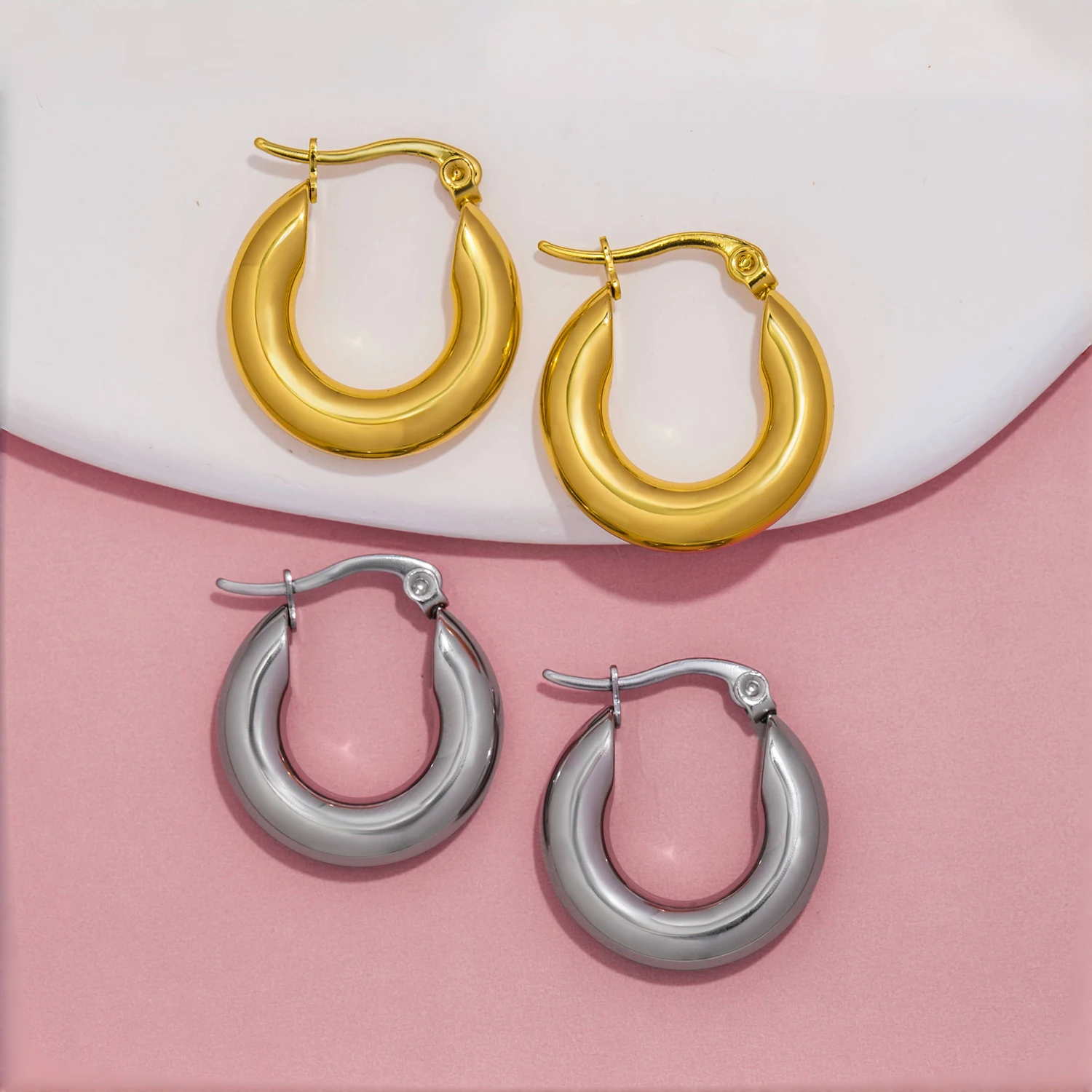 UHBINYCA Smooth Chunky Hoop Earrings for Women Texture C Shape Statement Earring Fine Polishing Stainless Steel Jewelry Gift