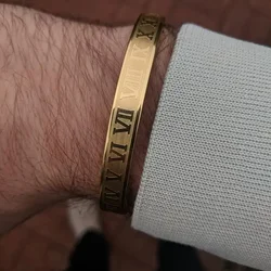 Stainless Steel Engraved Ancient Roman Numerals Bracelet for Men Women Valentine\\\\'s Day Cuff Bracelet Birthday Gifts