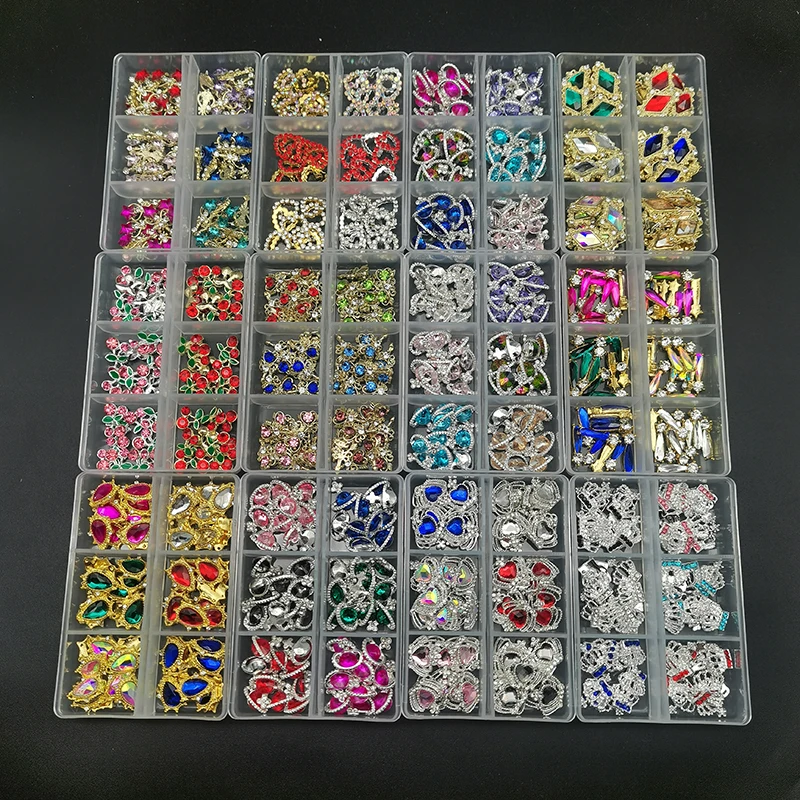 Boxed Glass Crystal Diamond Flat Rhinestone Nail Art Decorations 3D Bear Heart Charms for Nail Art 6 Grid Nails Accessories