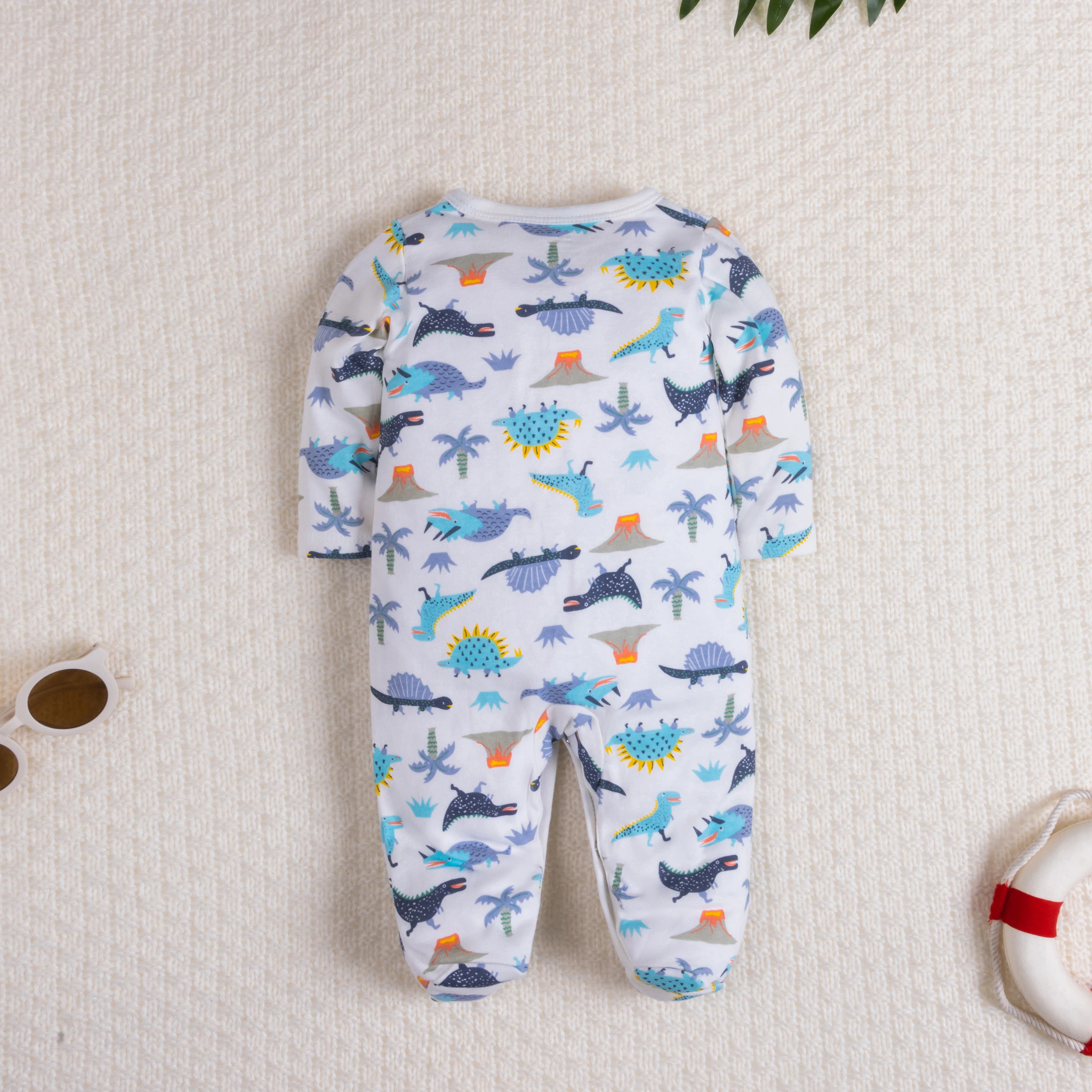 Cozy Long Sleeve Footed Onesie for Newborns, Infant's Clothing, Soft Baby Clothes Romper.