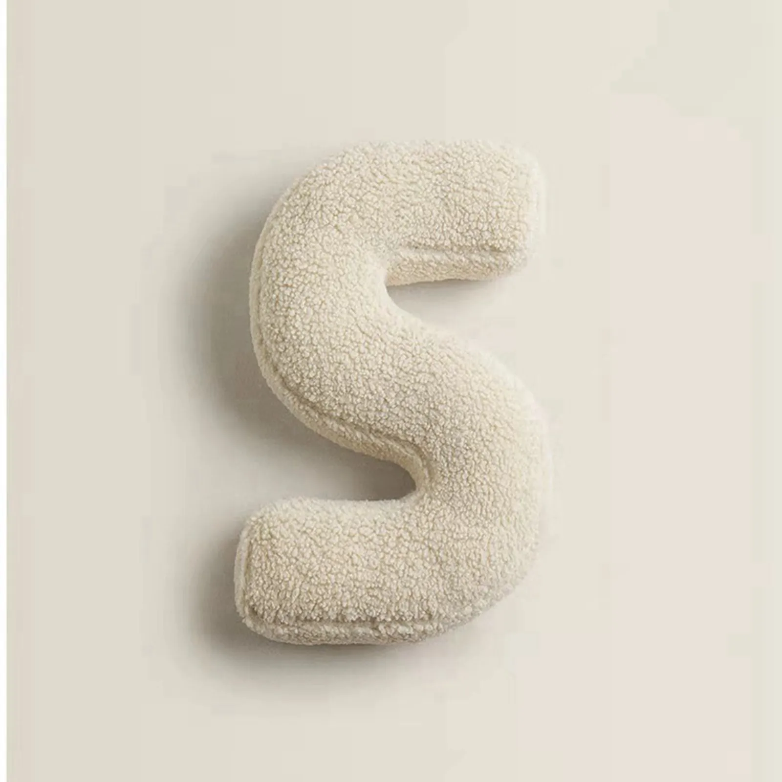 

S To Z Creative English Letter Pillow Alphabet LOVE Combination Sofa Bedside Simple Special Shaped Pillow