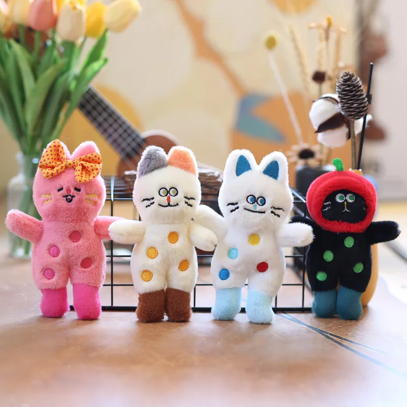 Gantungan kunci kucing polkadot lucu kreatif kartun boneka kucing kecil gantungan kunci mewah untuk tas liontin gantungan kunci boneka lucu grosir 2024