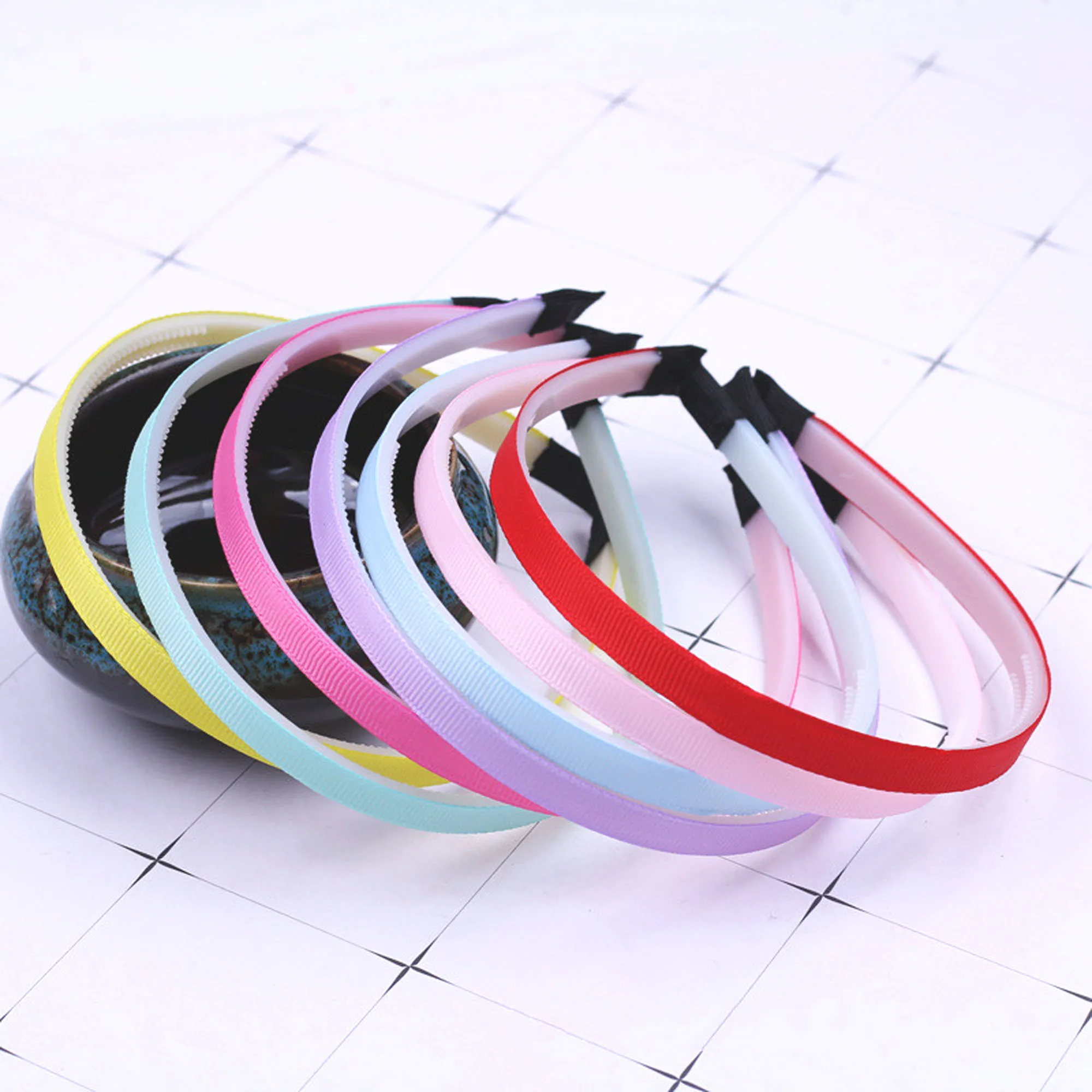 

20Pcs 1cm Grosgrain Ribbon Covered Hairband Wholesale Plain Headband for Girls Hair Hoop DIY Headwear Hair Accessories