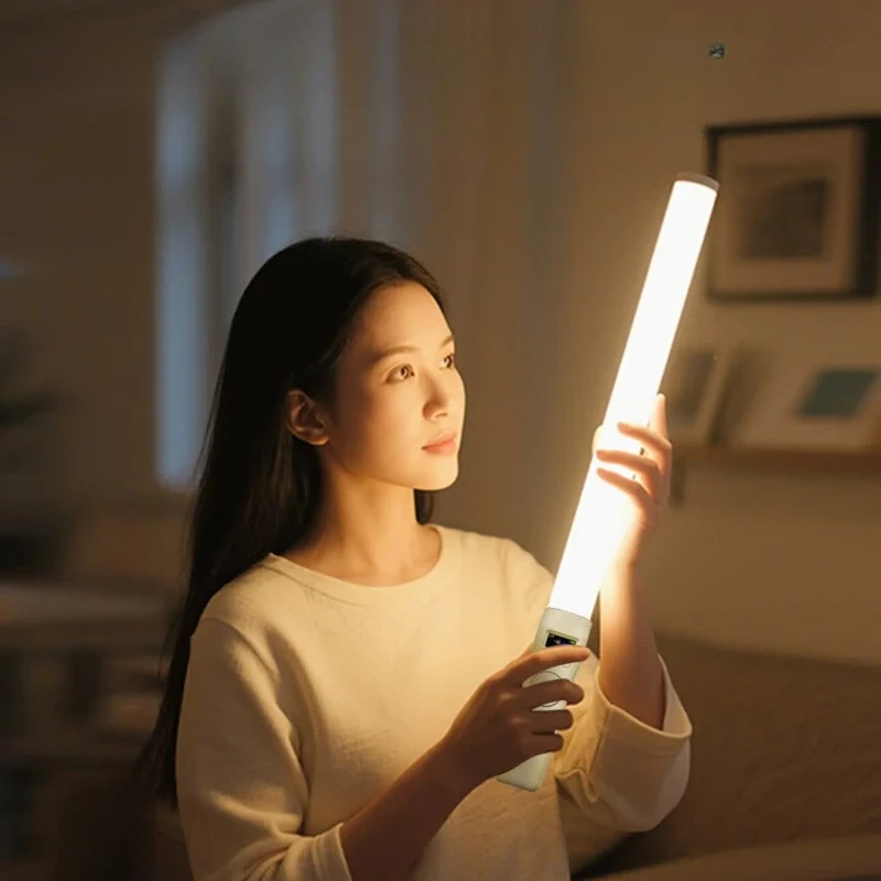 B-10PRO chin light filling light live streaming host beauty stick light handheld portable photography special lighting