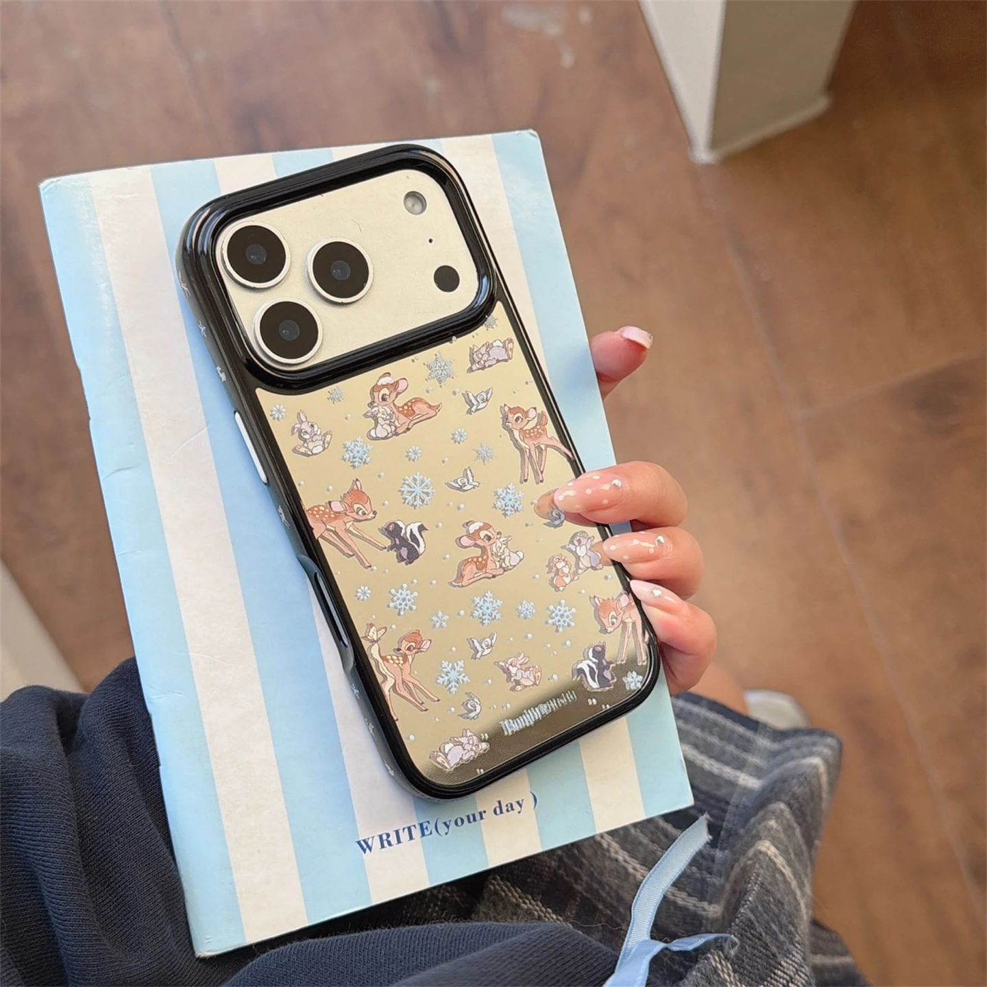 

Adorable Deer Mirror Phone Case Protective Cover for iPhone 7 pro 6 pro Max 7 New Model 5 4 Anti-Fall Korean Sle