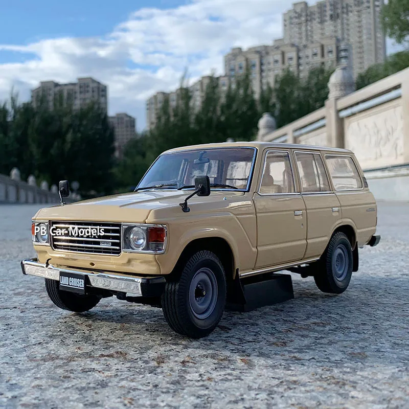 KYOSHO original fifth generation Land Cruiser LC60 off-road vehicle 1:18 alloy simulation car model