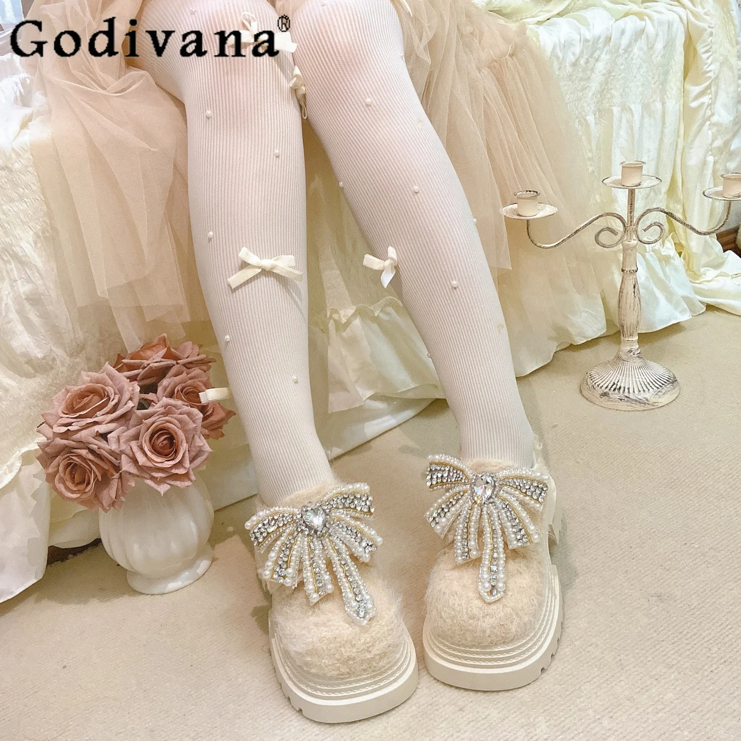 

2025 Autumn New Thick-Soled Velcro Casual Shoes Retro Heavy-Duty Rhinestone Versatile Bowknot Furry Mary Jane Flats for Women