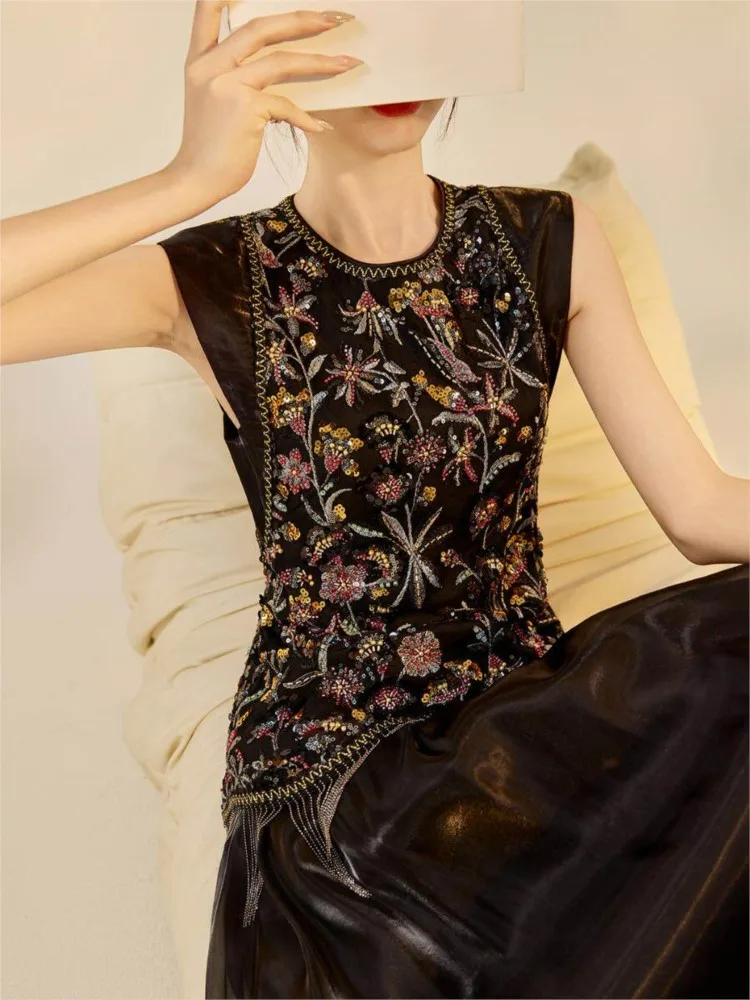 New Chinese-style sequined embroidery, beaded vest, light luxury half skirt set for women