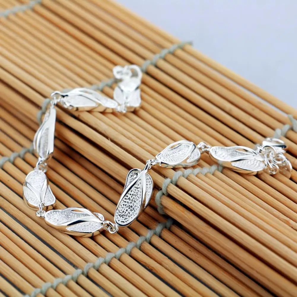 Lady Bracelet Stylish Silver Flip Flop Bracelet for Women Punk Hop Jewelry with Solid Color Design Sturdy Construction Unique