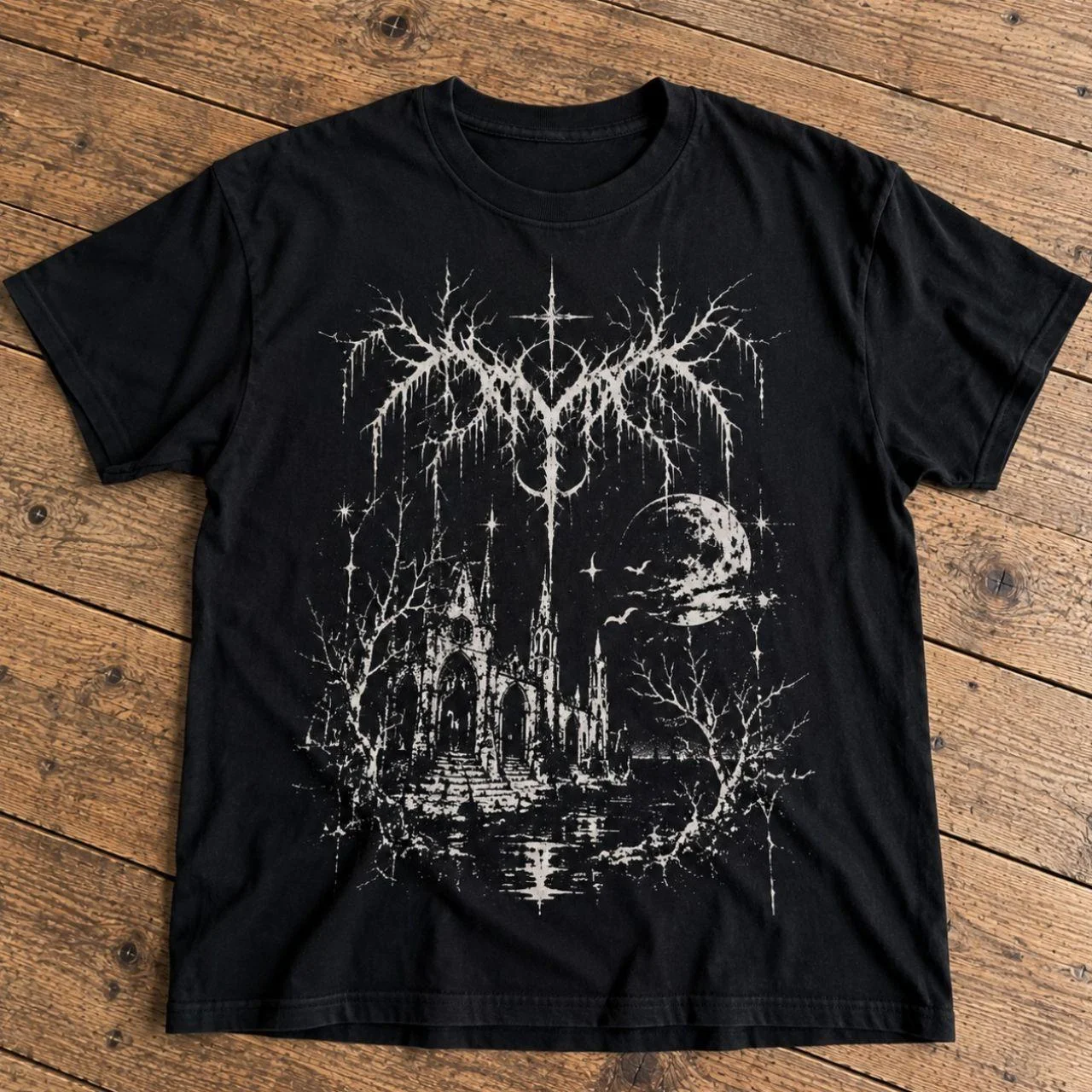 T-shirt with a gothic print, featuring a 2000s Y2K Harajuku style; loose-fitting and versatile, suitable for both men and women