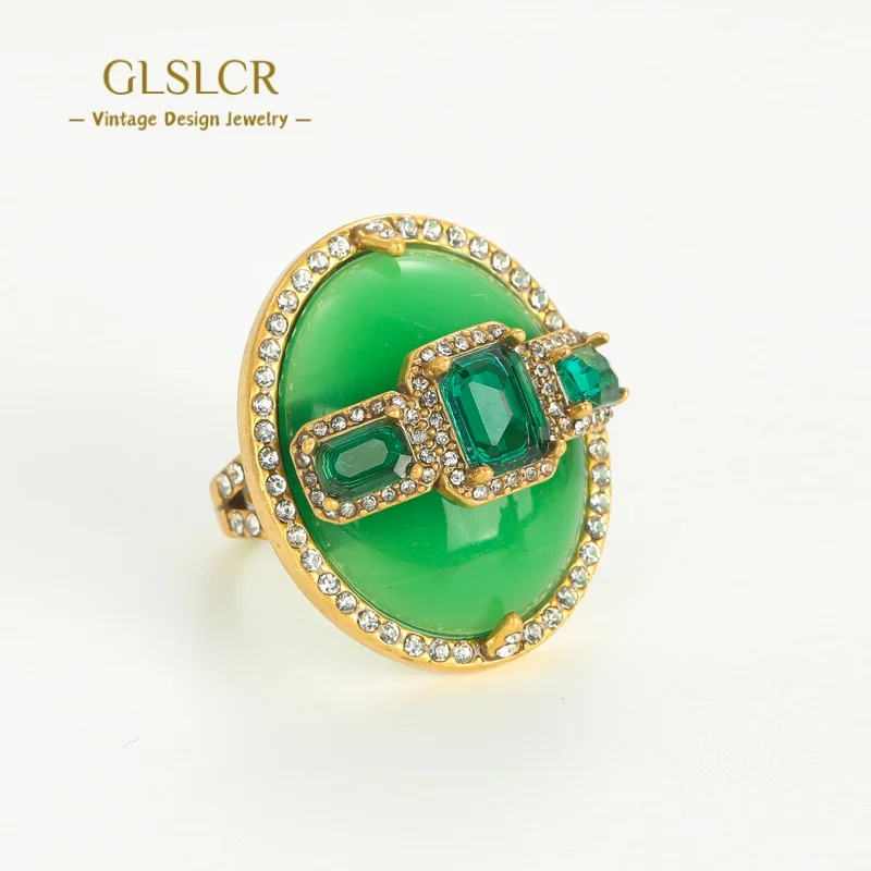 

Vintage Green Ring Jade Natural Stone Elegant Women Gold Color Rhinestone Jewelry Oval Engagement Luxury Designer Christmas New