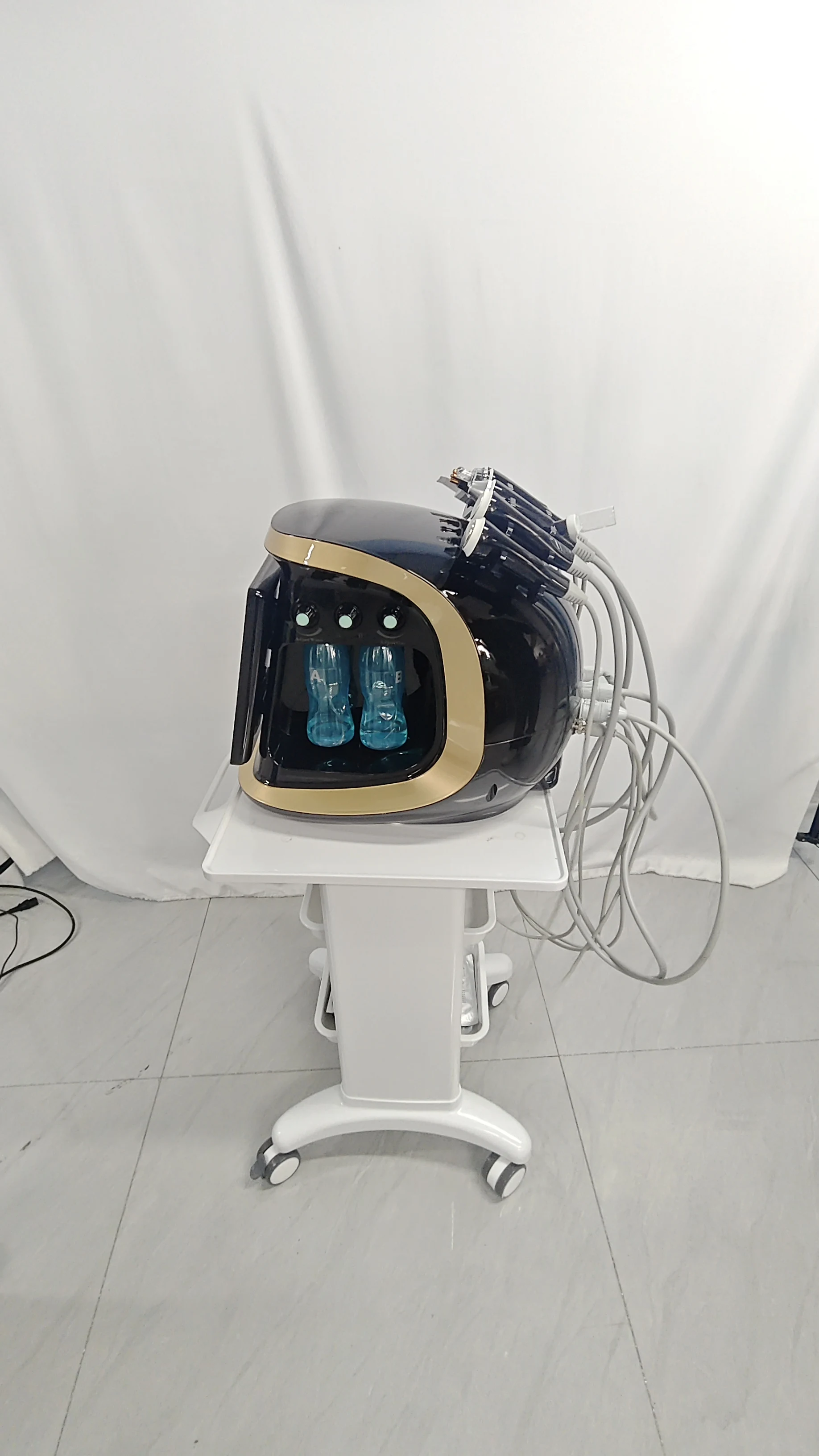 

NEW 7 In 1 Hydra Dermabrasion Machine Oxygen Ice Blue Smart Jet Aqua Peeling Small Bubble Microdermabrasion Skin Care New Beauty