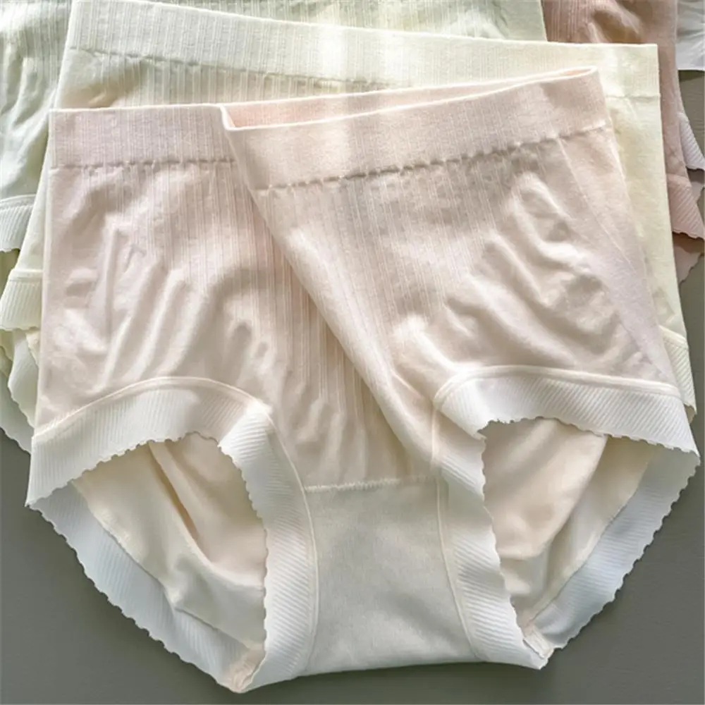 

Mids-waist Underwear For Seamless Comfortable Pure Autumn And Winter Simple Japanese Style Cotton Crotch Hip-lifting Breathe