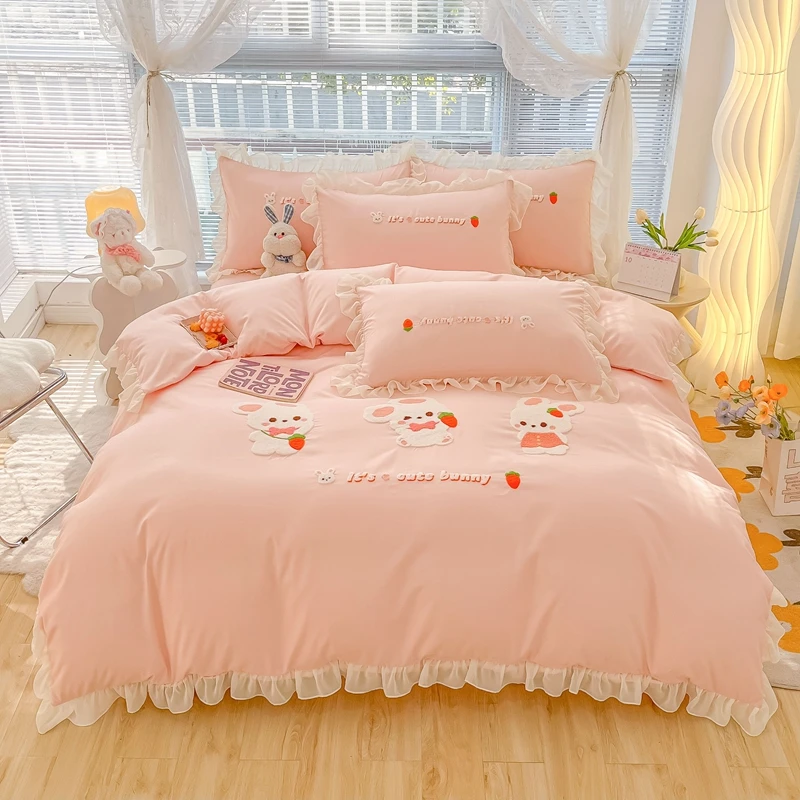 

Cartoon Rabbit Duvet Cover Towel Embroidery INS Style Ruffle Bedding Set Queen Duvet Covers Soft Cozy Comforter Cover for Girls