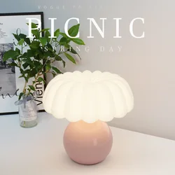 Pure Mushroom Table Lamp Bedside Lamp Girl Ins Ambience Light 2402/2403/2404/2405 Picture 800*800