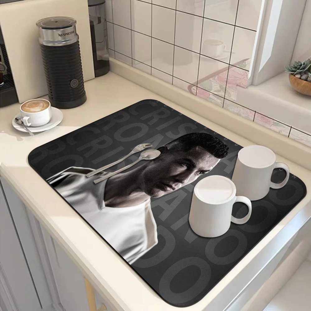 Cristiano Ronaldo Quick Drying Dish Mat Printed Kitchen Non-slip Coffee Cup Pad Drain Mats Dinnerware Cup Bottle Placemat