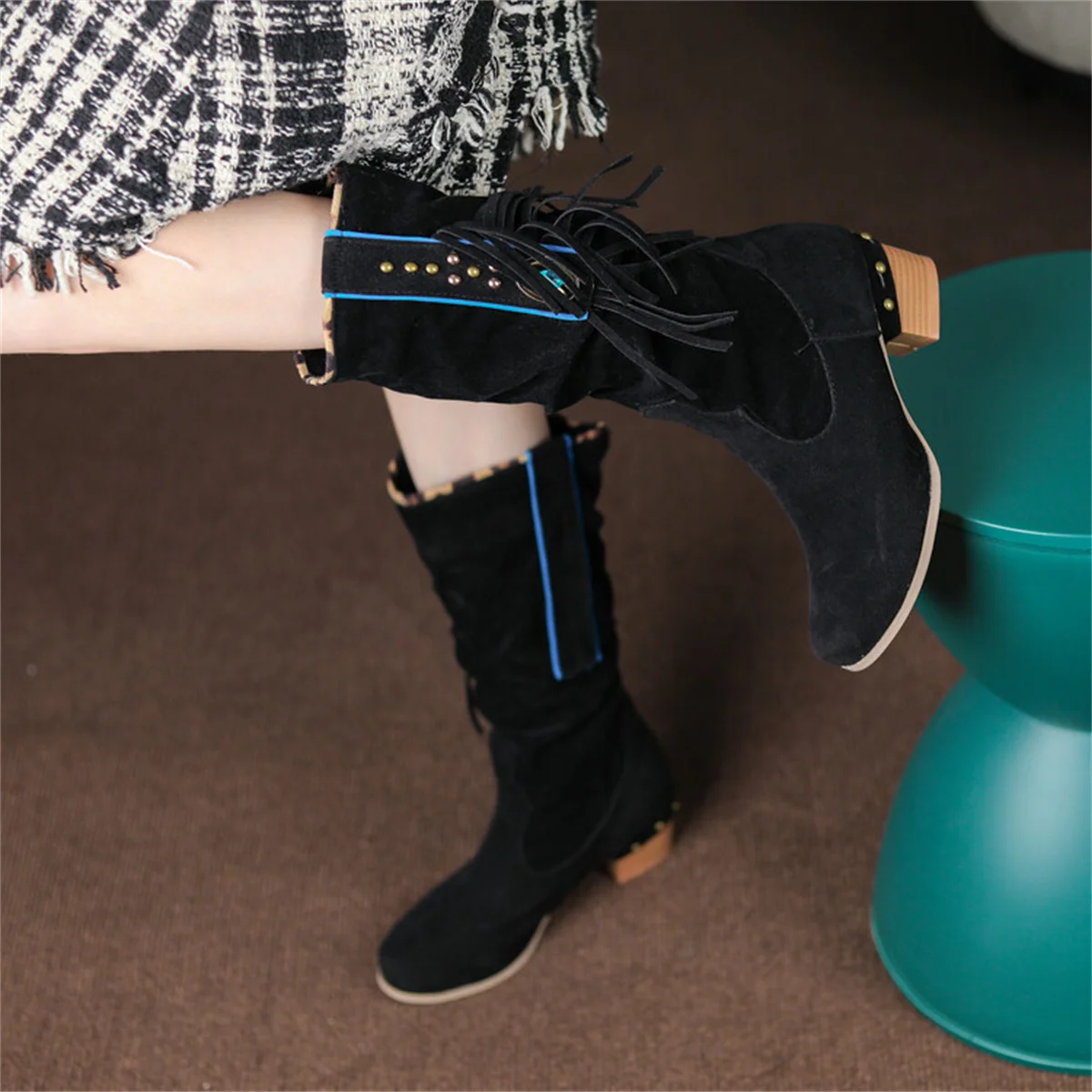 British London Style Suede Girls Shoes Metal Rivet Chevalier Boots Tassels  Thick  Zipper  Thick  Heel 5cm High Jackboots