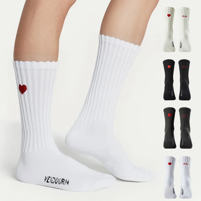 

3 пары Veidoorn, идеальный подарок на день Святого Валентина, забавные повседневные спортивные носки, однотонные спортивные носки с милыми подарками в форме сердца для него