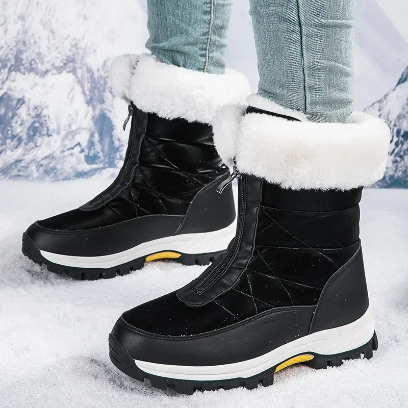 Winter plush and thick snow boots for outdoor sports women\'s anti-skid and waterproof zipper with plush thick sole Platform New