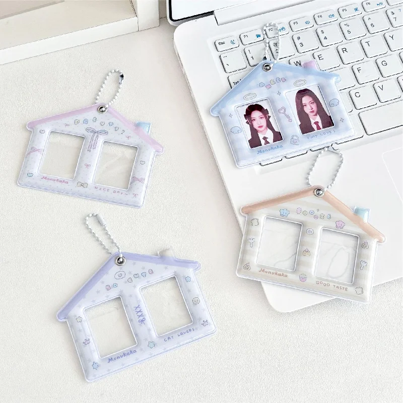 1 بوصة منزل صغير حامل بطاقة PVC فتحة مزدوجة Cp حامل بطاقة شبكة مزدوجة على شكل حامل بطاقة المفاتيح Kpop عرض الصور الشماعات