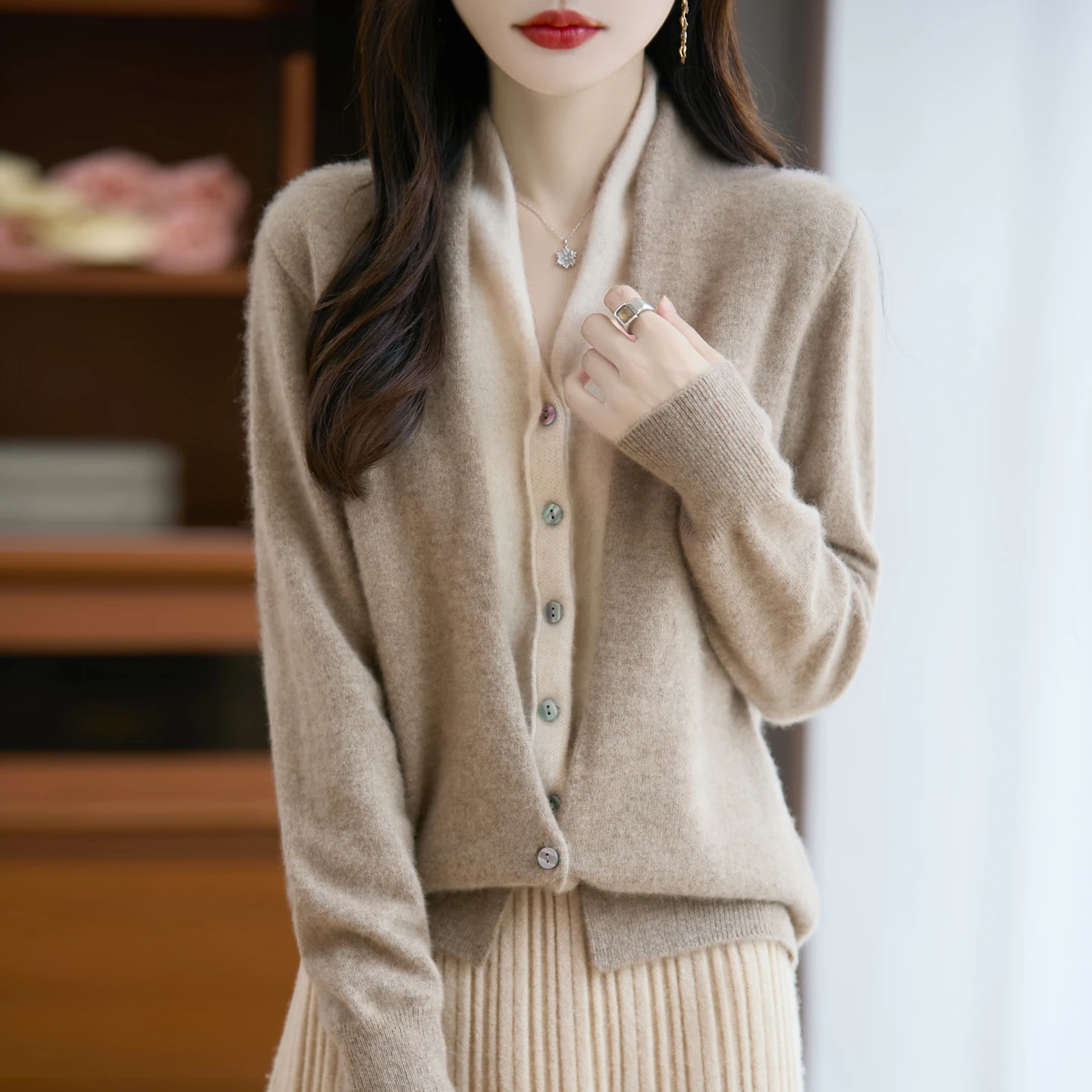 Long Sleeve Female Knitwear Autumn Winter Warm V-Neck Cashmere Cardigan 100% Merino Wool Sweater Office Lady Tops
