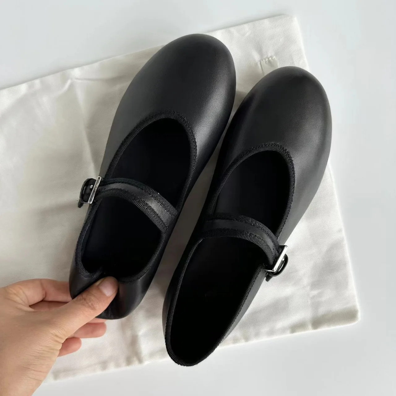 2024 Summer New Brand Women Flats Fashion Square Toe Shallow Mary Jane Shoes Soft Casual Ballet Shoes Slingback Shoes Black