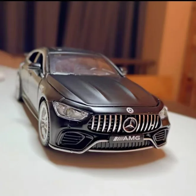 1: 32 مرسيدس بنز AMG GT63 الحلي والهدايا والألعاب الراقية للأطفال مع نماذج الصب المصنوعة من سبائك الصوت والضوء