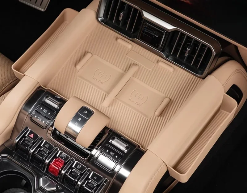 Fit for BYD Leopard 8 Auto Wireless Charging Silicone Pad  Modified Auto Center Control Anti-skid Pad Storage Box Upgrade Parts