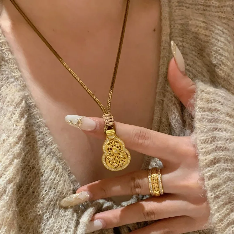 Retro ethnic style double-sided gourd woven rope necklace  openable Buddha statue antique gold crafts hollow out pendant jewelry