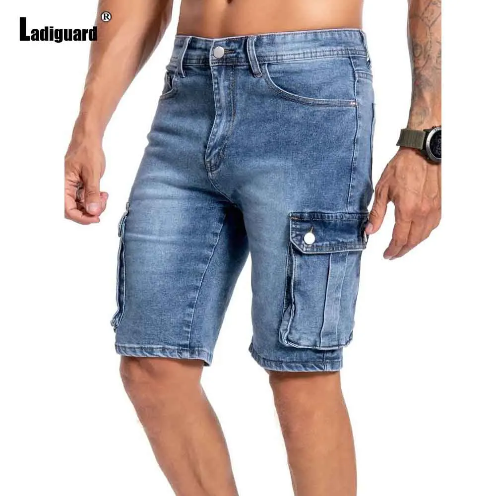 

2025 Stylish simplicity Men Fashion Cargo Short Jeans New Summer Casual Stand Pocket Classic Simple Knee-Length Demin Short Pant