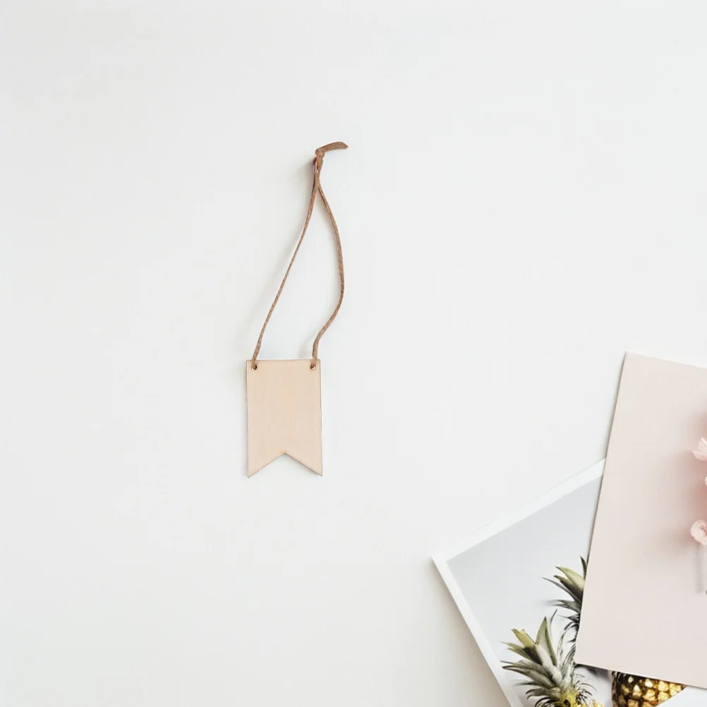 

150Pcs Wooden Flag Tags Blank Rectangle Hanging Plaques Unfinished Rustic Wood Signs DIY Painting Engraving Home Wedding Decor