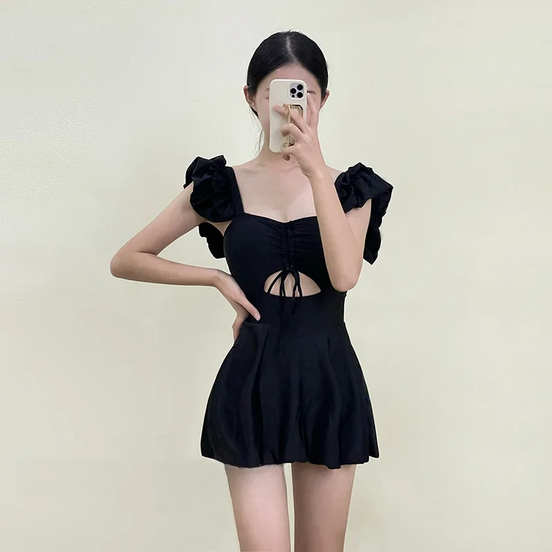 

Женский слитный купальник Holiday Sle 2024: Новинка, дизайнерская юбка-накидка, утягивающий эффект, вырезы, от известного бренда, термостойкий, подходит для плавания.