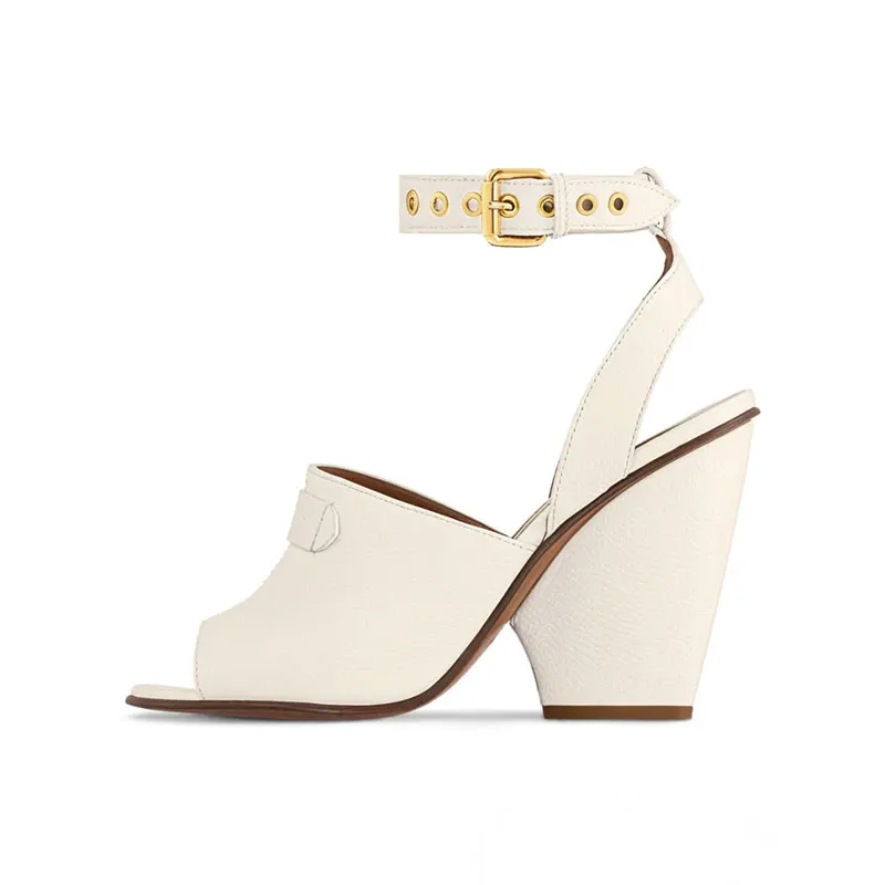 

Arden Furtado 2025 Summer white Peep toe Sandals Round toe Chunky heel Open toe word-cingulate sandals Extra large size